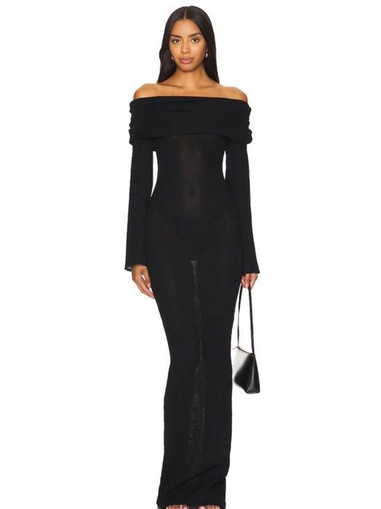 Seroya Dresses & Skirts - SEROYA Galleria Dress in Black
